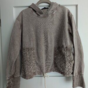 Jane & Delancey Brown Hooded Lightweight Sweatshirt Cutout Detail Pattern Pocket